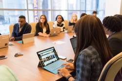 women in tech - 1280x855